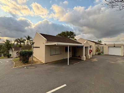 2 Bedroom Townhouse For Sale in Durban - 63En.webp