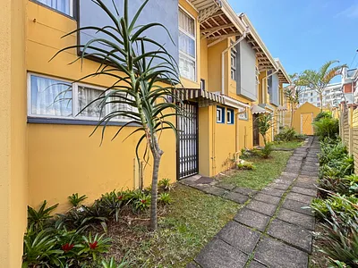 3 Bedroom Townhouse For Sale in Durban - uyFi.webp