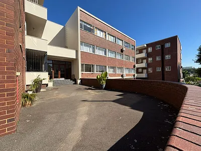1.5 Bedroom Apartment For Sale in Durban - A1N7.webp