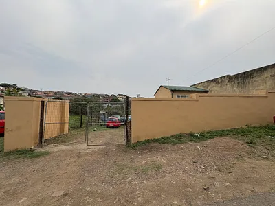 2 Bedroom House For Sale in Phoenix - Bznd.webp