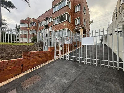 1 Bedroom Apartment For Sale in Durban - AYK1.webp