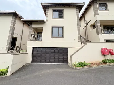 3 Bedroom Townhouse For Sale in Tongaat - img