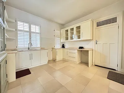 3 Bedroom Apartment For Sale in Durban - pQhB.webp