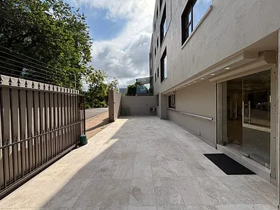 3 Bedroom Townhouse For Sale in Durban - ztqx.webp