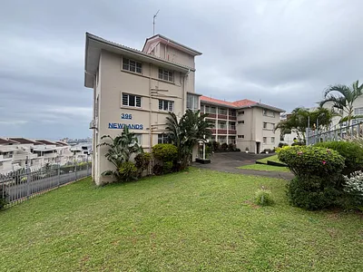 3 Bedroom Apartment To Rent in Durban - img