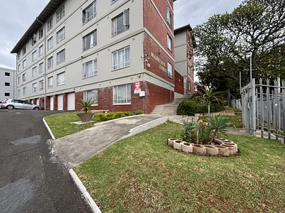 1 Bedroom Apartment For Sale in Durban - Sk5u.webp