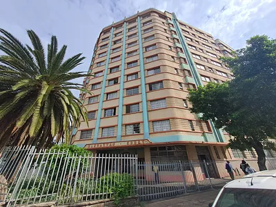 1.5 Bedroom Apartment For Sale in Durban - 19tx.webp