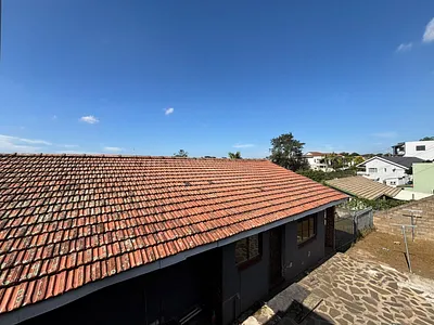 3 Bedroom House To Rent in Durban - 8tci.webp