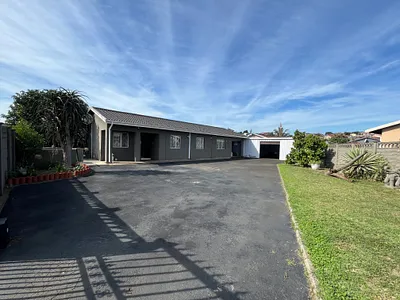 3 Bedroom House For Sale in Phoenix - JXkL.webp