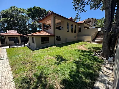 5 Bedroom House For Sale in Queensburgh - img