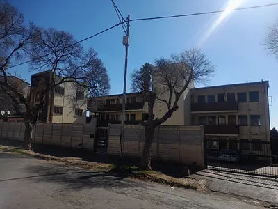 1 Bedroom Apartment For Sale in Johannesburg - aa6w.webp