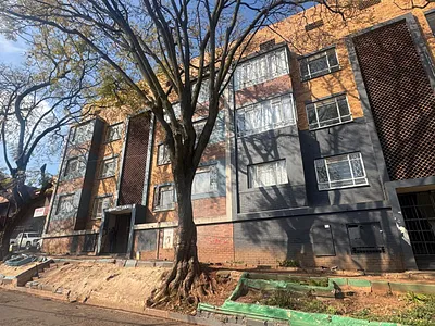 Commercial Property For Sale in Johannesburg - kmiW.webp