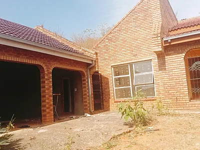 3 Bedroom House For Sale in Bushbuckridge - iAHi.webp