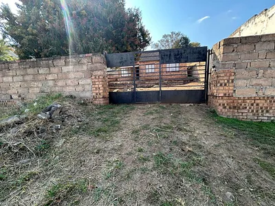 3 Bedroom House For Sale in Nsikazi - HqJp.webp