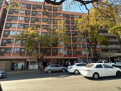 0.5 Bedroom Apartment For Sale in Pretoria - 2T6p.webp