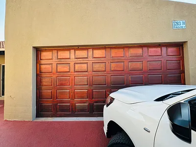 4 Bedroom House For Sale in Johannesburg - UGZX.webp