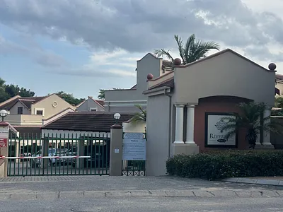 2 Bedroom Apartment For Sale in Nelspruit - sEI4.webp