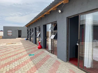 Commercial Property For Sale in Hammanskraal - PmFv.webp