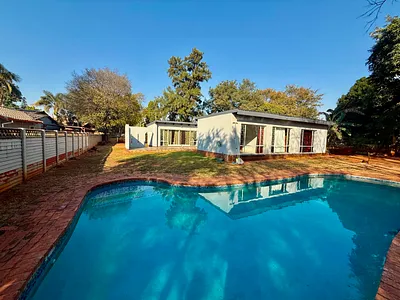3 Bedroom House For Sale in Akasia - 67Ow.webp