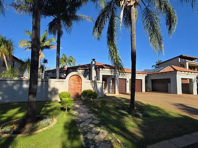 5 Bedroom House For Sale in Pretoria - QNNS.webp