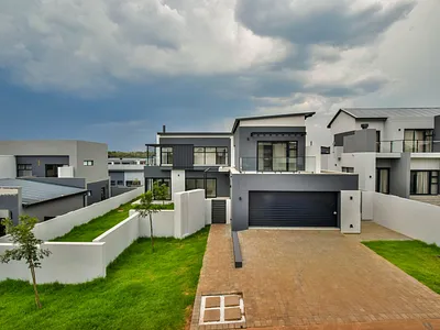 3 Bedroom House For Sale in Centurion - LKK0.webp