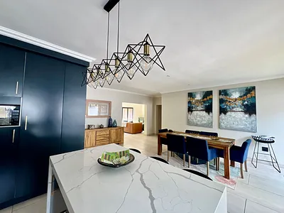 4.5 Bedroom House For Sale in Pretoria - hHBy.webp
