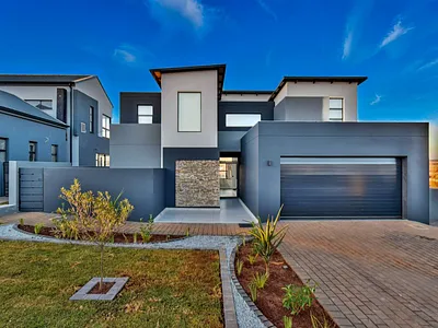 3 Bedroom House For Sale in Centurion - QXgS.webp