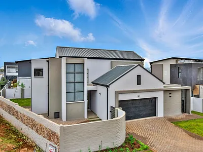 3 Bedroom House For Sale in Centurion - O2bK.webp