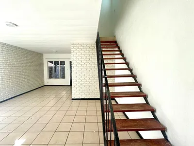 2 Bedroom Apartment For Sale in Pretoria - 2NvC.webp