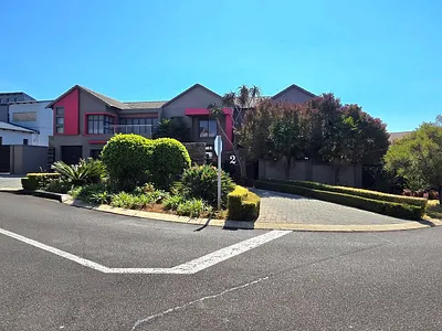 6 Bedroom House For Sale in Centurion - UGDe.webp