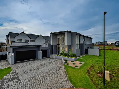 5 Bedroom House For Sale in Centurion - y8rN.webp