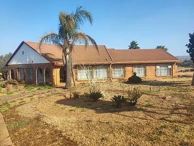 Farm For Sale in Pretoria - 1tIn.webp
