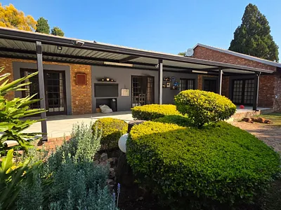 3 Bedroom House For Sale in Pretoria - 0qlg.webp