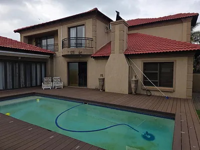 4 Bedroom House For Sale in Pretoria - img