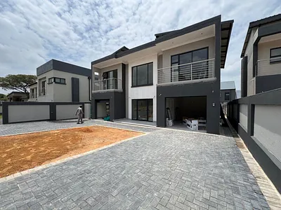 4 Bedroom House For Sale in Pretoria - 2T1l.webp