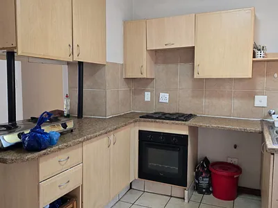2 Bedroom Apartment For Sale in Annlin-Wes, Pretoria - vYJa.webp