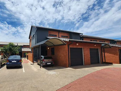 2 Bedroom Townhouse For Sale in Pretoria - M9Ii.webp