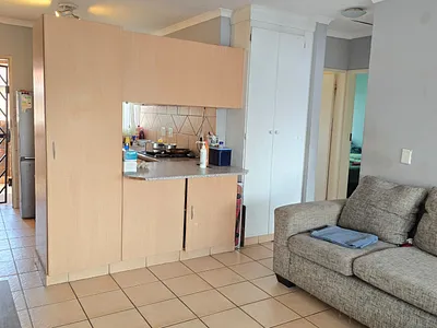2 Bedroom Apartment For Sale in Akasia - JuVJ.webp