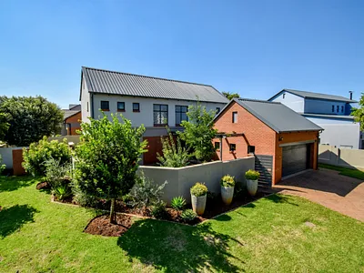 3 Bedroom House For Sale in Centurion - oIzX.webp