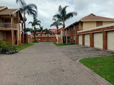 3 Bedroom Apartment For Sale in Pretoria - DyVu.webp