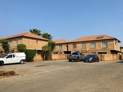 3 Bedroom Apartment For Sale in Akasia - 6Du5.webp