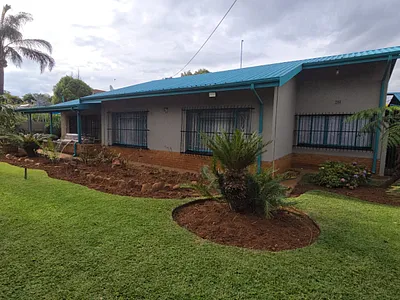 4 Bedroom House For Sale in Pretoria - F3Vp.webp