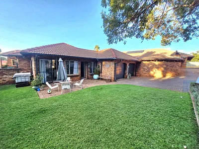 2 Bedroom House For Sale in Pretoria - goJU.webp