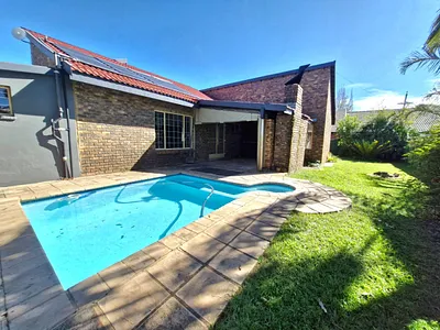 3 Bedroom House For Sale in Pretoria - xL0l.webp