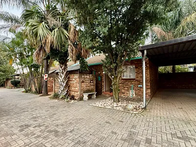 1 Bedroom Townhouse For Sale in Akasia - pNPv.webp