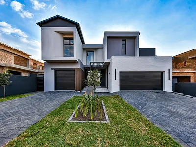 4 Bedroom House For Sale in Centurion - rWNR.webp