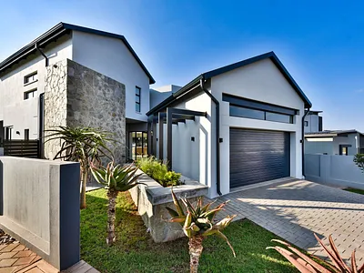 4 Bedroom House For Sale in Centurion - hkrW.webp