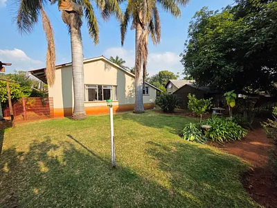 4 Bedroom House For Sale in Pretoria - img