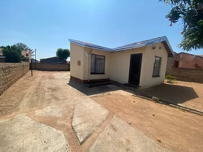 3 Bedroom House For Sale in Soshanguve - img