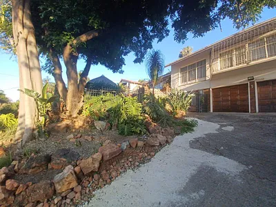 4 Bedroom House For Sale in Pretoria - img